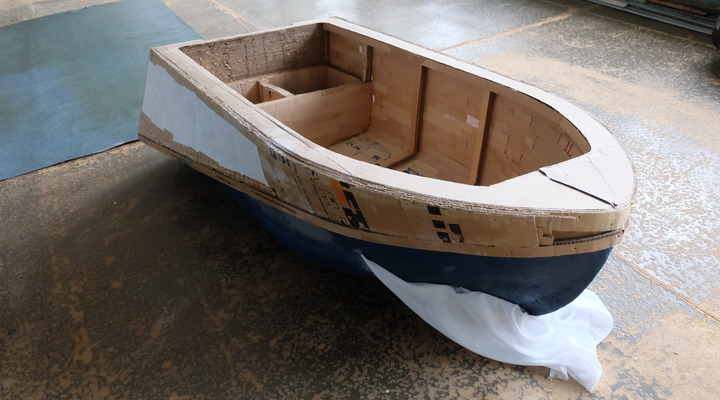 Лодка своими руками поделки | Boat crafts, Cardboard boat, Moana boat